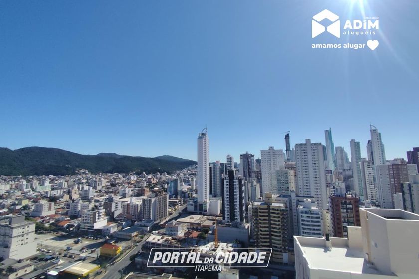 Apartamento para alugar - 104m&sup2; - Centro