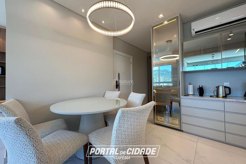 Apartamento &agrave; venda - 115m&sup2; - Centro