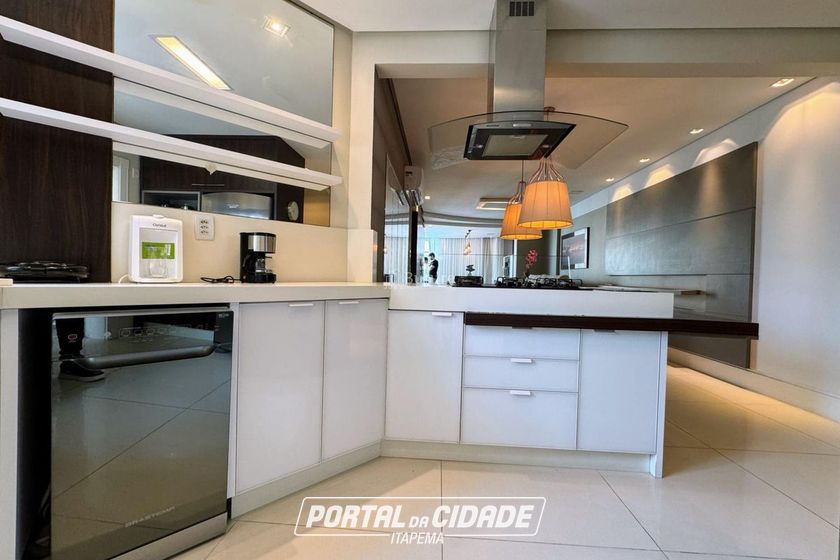 Apartamento &agrave; venda - 128m&sup2; - Centro