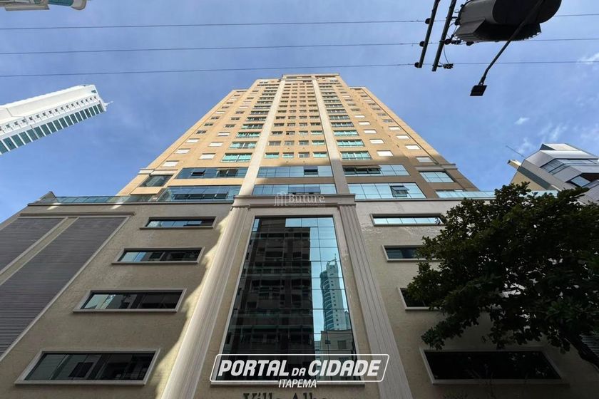 Apartamento &agrave; venda - 143m&sup2; - Centro