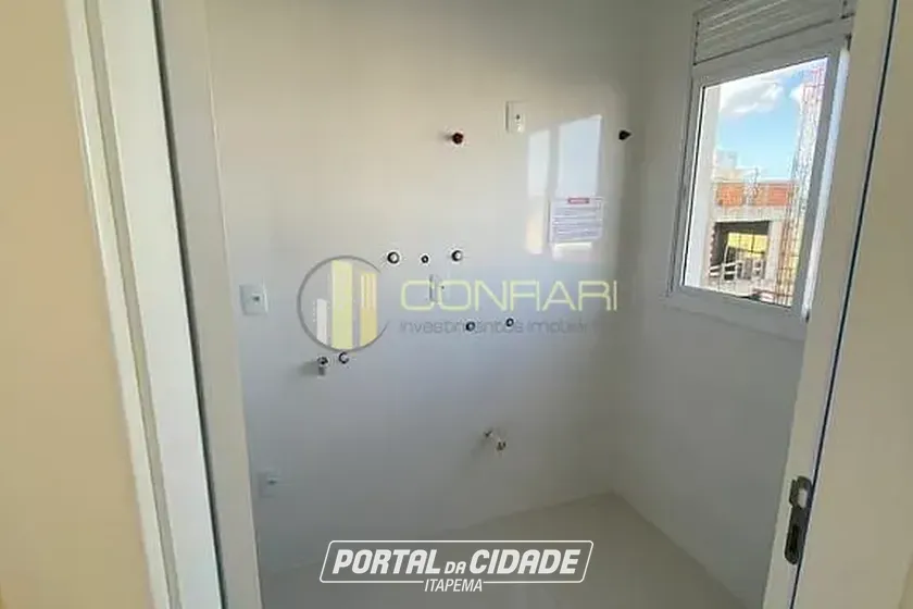 Apartamento &agrave; venda - 164m&sup2; - Meia Praia