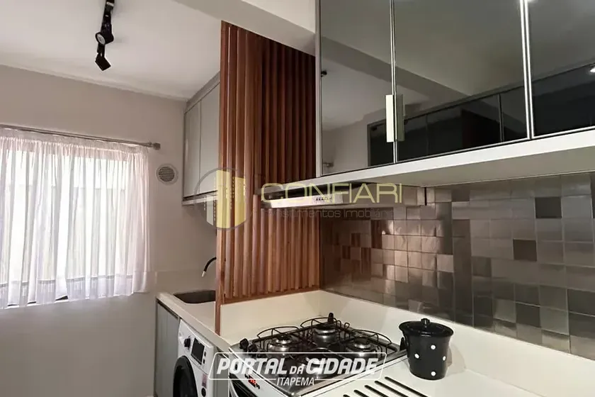 Apartamento para alugar - 110m&sup2; - meia praia