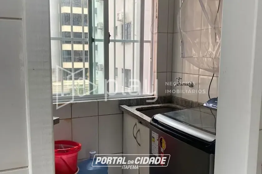 Apartamento &agrave; venda - 112m&sup2; - Meia Praia