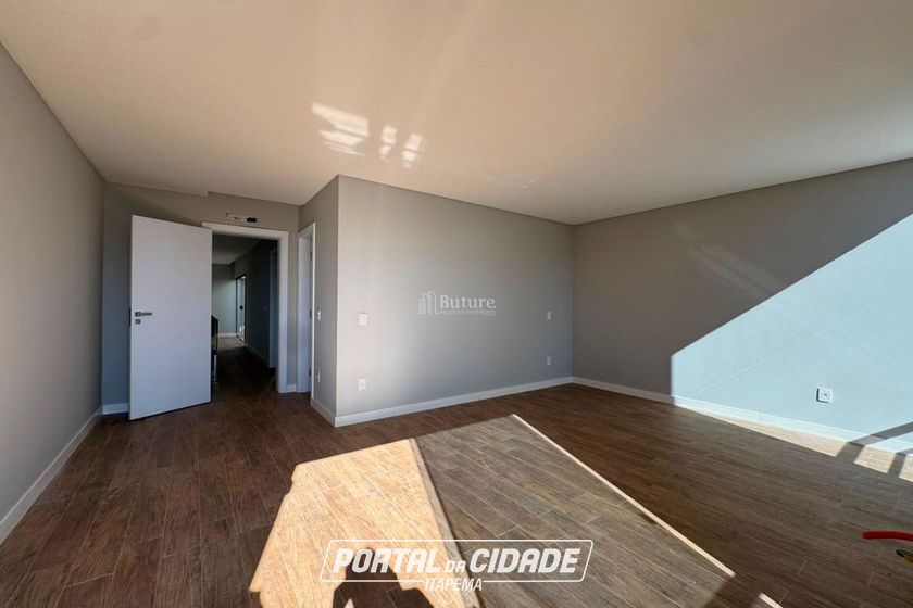 Casa &agrave; venda - 414m&sup2; - Praia dos Amores
