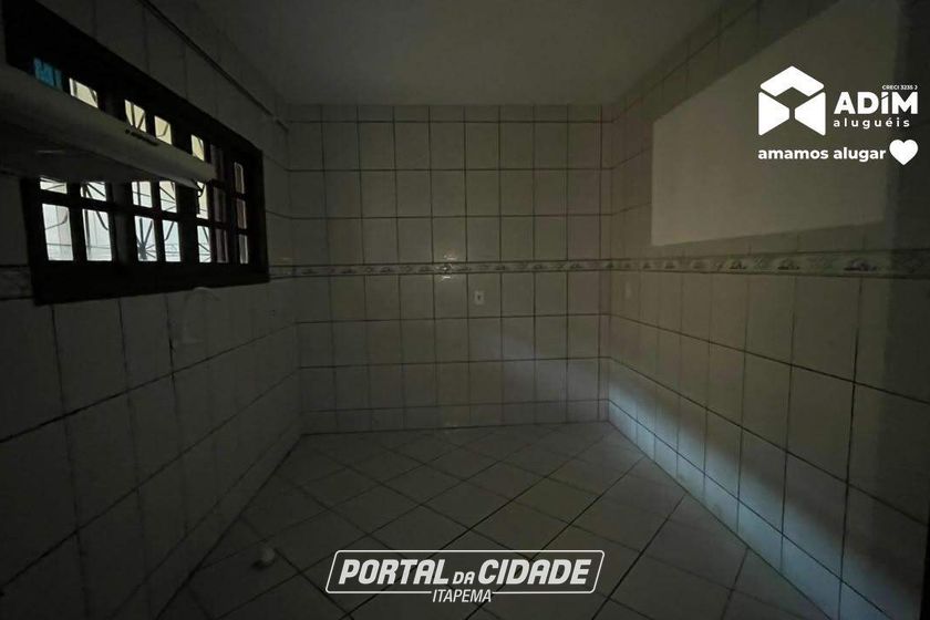 Casa para alugar - 319m&sup2; - Centro