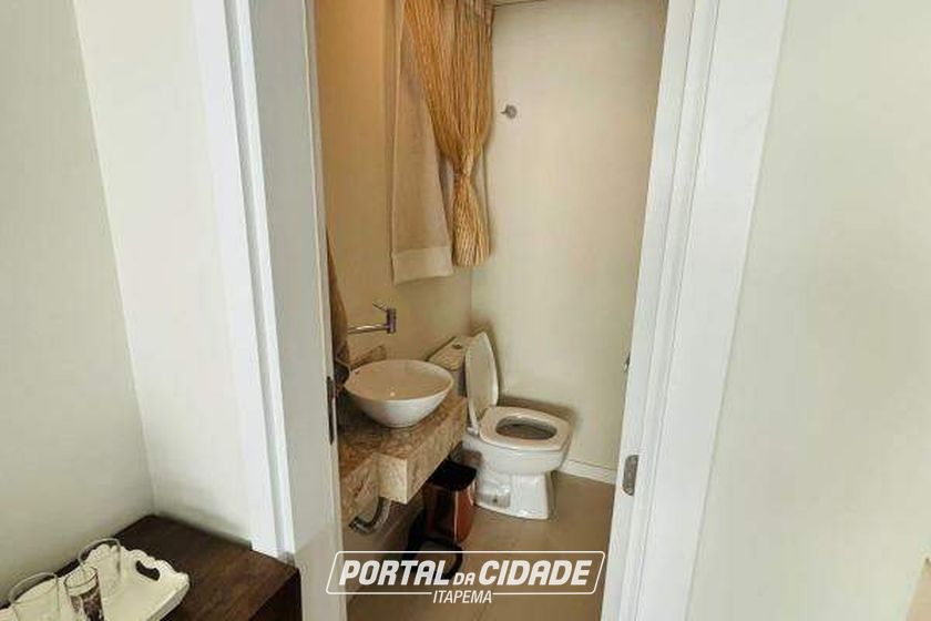 Apartamento para alugar - 225m&sup2; - Centro