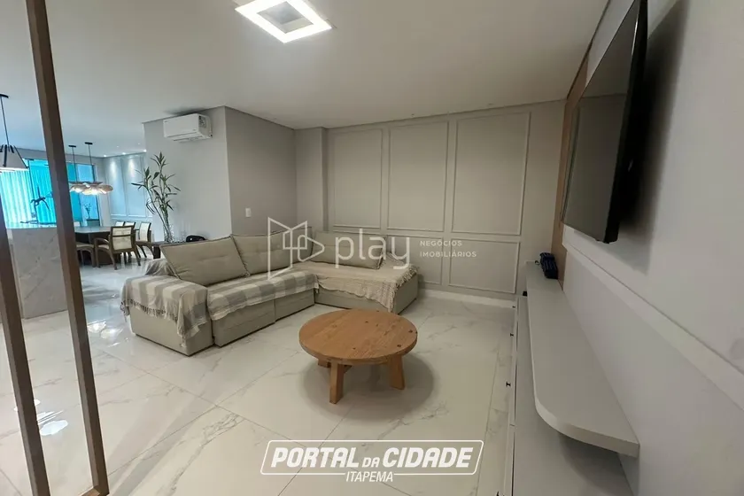 Apartamento &agrave; venda - 202m&sup2; - Meia Praia