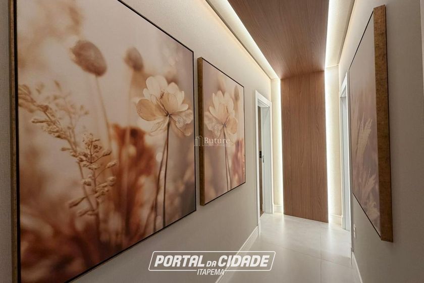 Apartamento &agrave; venda - 162m&sup2; - Meia Praia