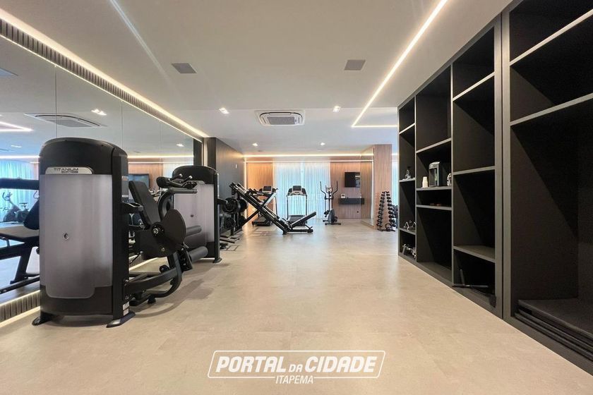 Apartamento &agrave; venda - 159m&sup2; - Meia Praia
