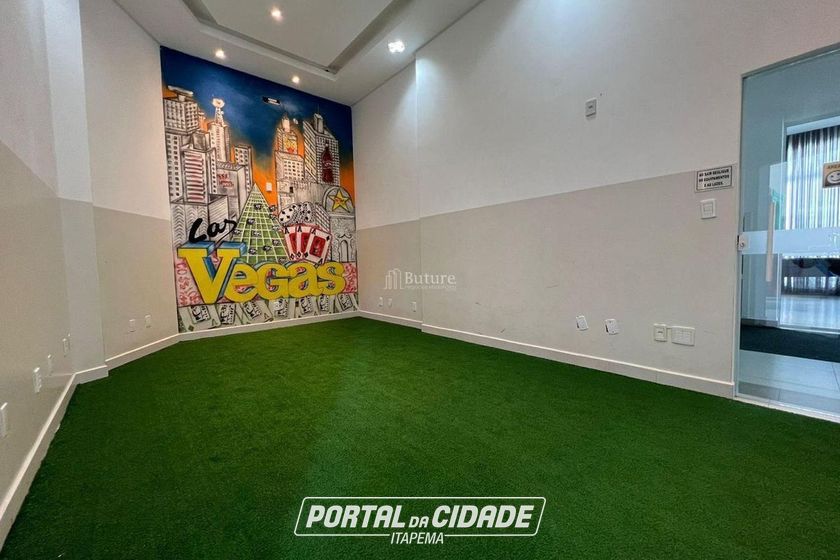 Apartamento &agrave; venda - 148m&sup2; - Meia Praia