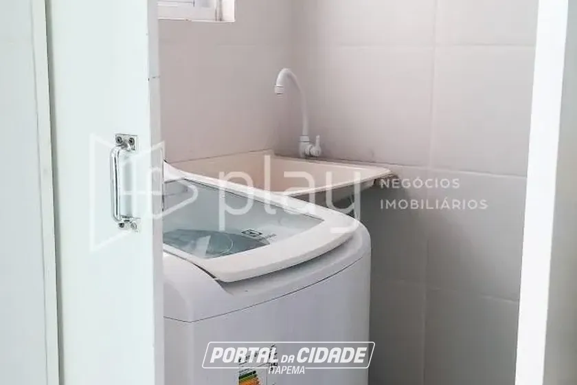 Apartamento &agrave; venda - 85m&sup2; - Meia Praia