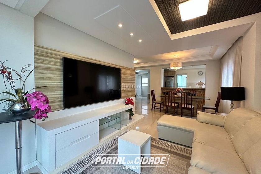 Apartamento &agrave; venda - 120m&sup2; - Centro