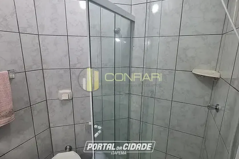 Apartamento &agrave; venda - 110m&sup2; - Meia Praia