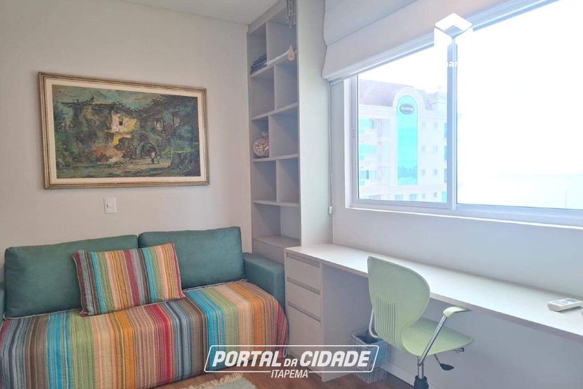 Apartamento para alugar - 128m&sup2; - Meia Praia