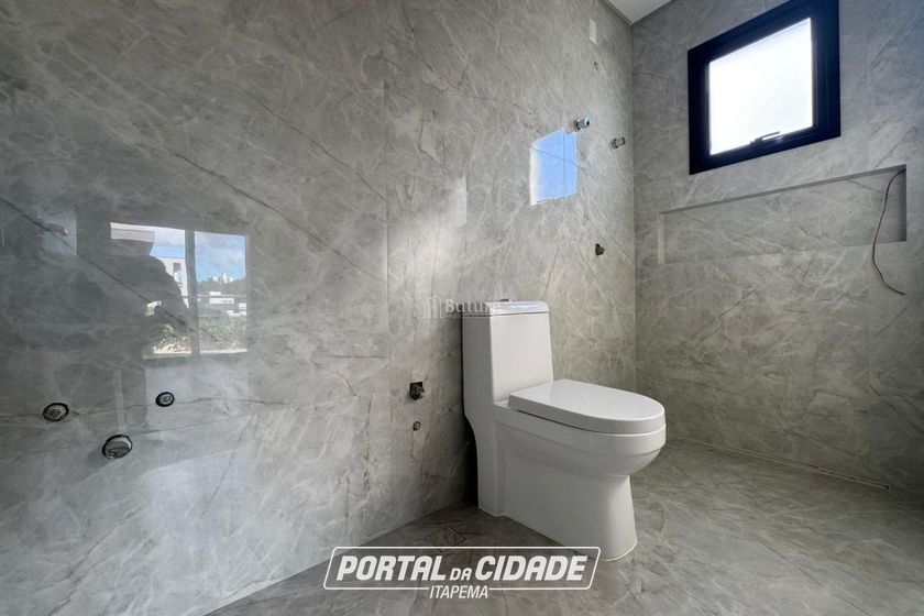Apartamento &agrave; venda - 305m&sup2; - Santa Regina