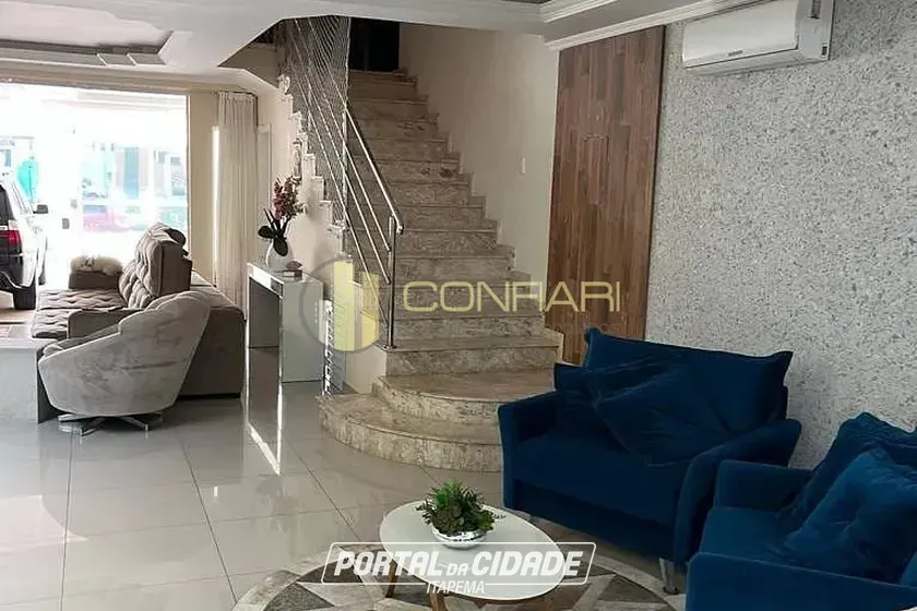 Casa &agrave; venda - 196m&sup2; - Perequ&ecirc;