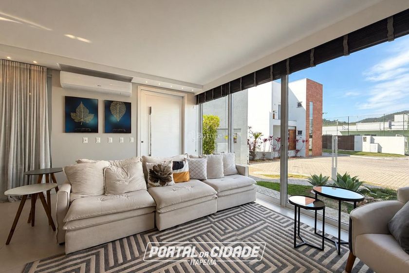 Casa &agrave; venda - 230m&sup2; - Barra