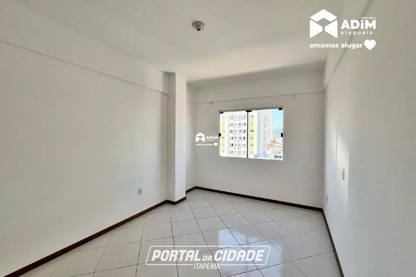Apartamento para alugar - 65m&sup2; - Tabuleiro