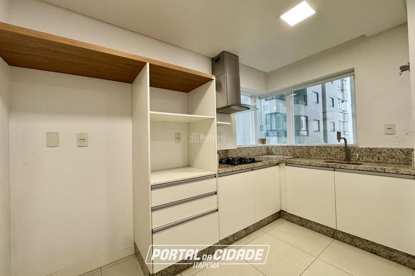 Apartamento &agrave; venda - 138m&sup2; - Centro