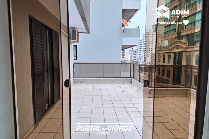 Apartamento para alugar - 193m&sup2; - Meia Praia
