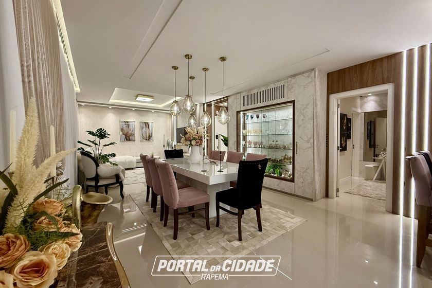 Apartamento &agrave; venda - 171m&sup2; - Meia Praia