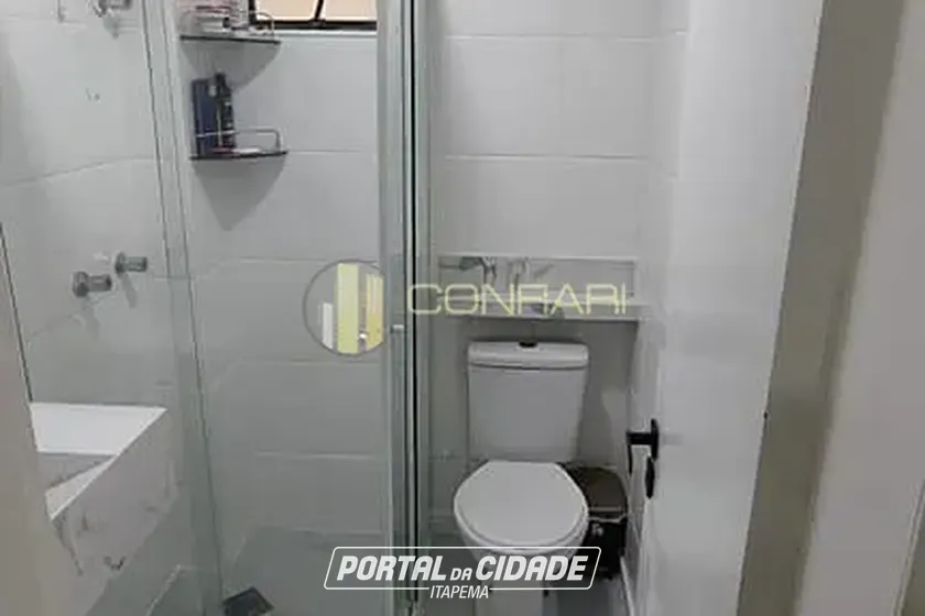 Apartamento &agrave; venda - 126m&sup2; - Meia Praia