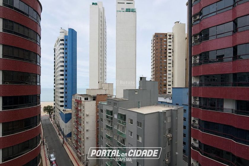Apartamento &agrave; venda - 126m&sup2; - Centro