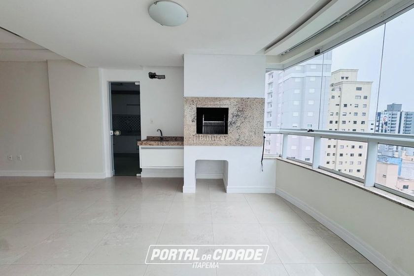 Apartamento &agrave; venda - 122m&sup2; - Centro