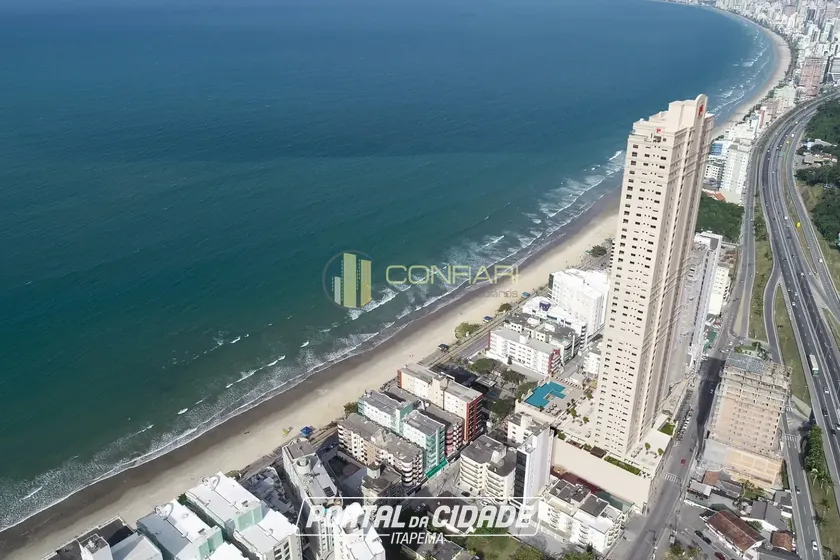 Apartamento &agrave; venda - 191m&sup2; - Centro