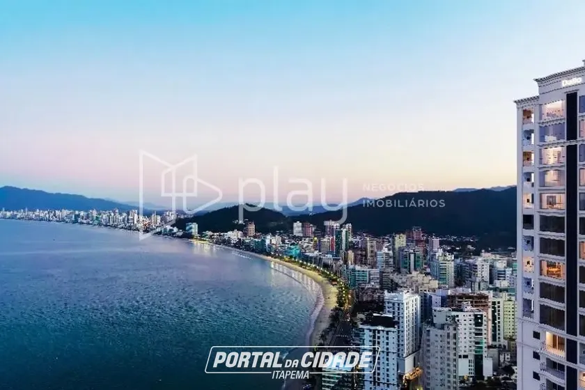 Apartamento &agrave; venda - 243m&sup2; - Canto da Praia