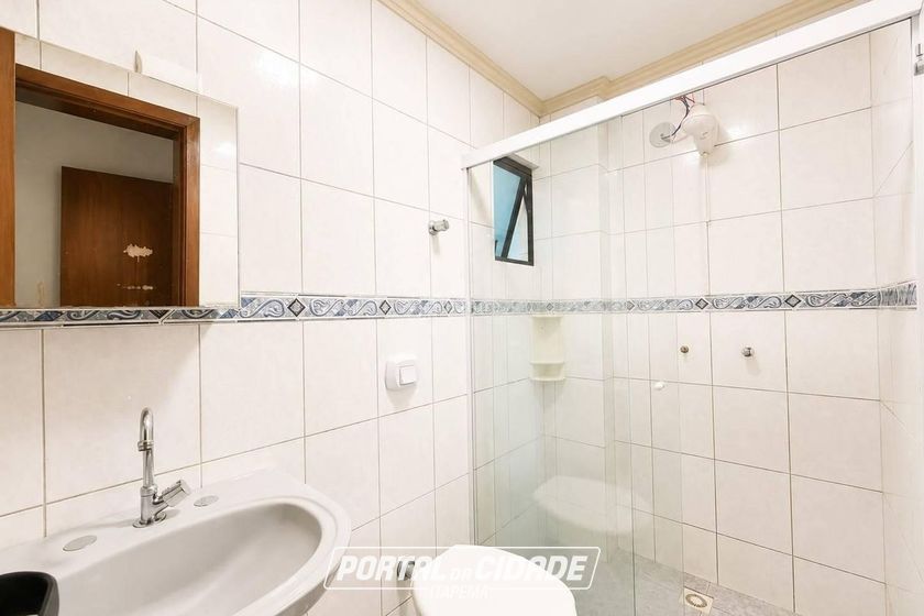 Apartamento &agrave; venda - Meia Praia
