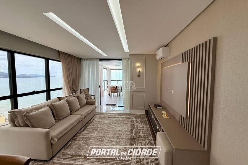 Apartamento &agrave; venda - Meia Praia