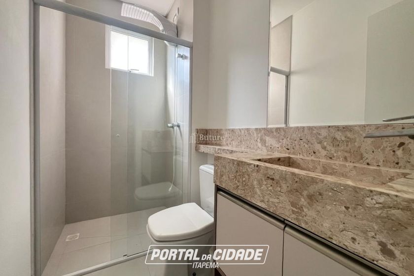 Apartamento &agrave; venda - 141m&sup2; - Meia Praia