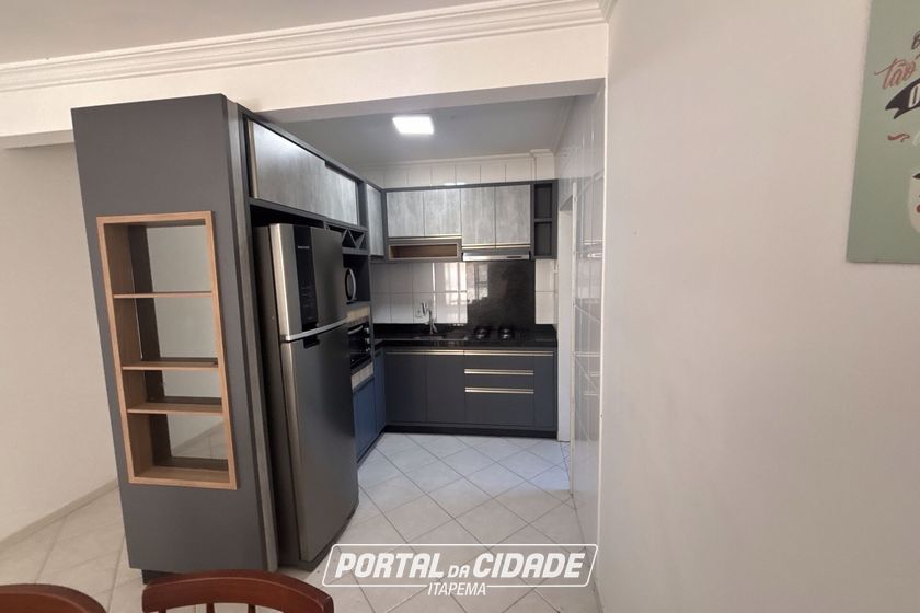 Apartamento &agrave; venda - 100m&sup2; - Centro