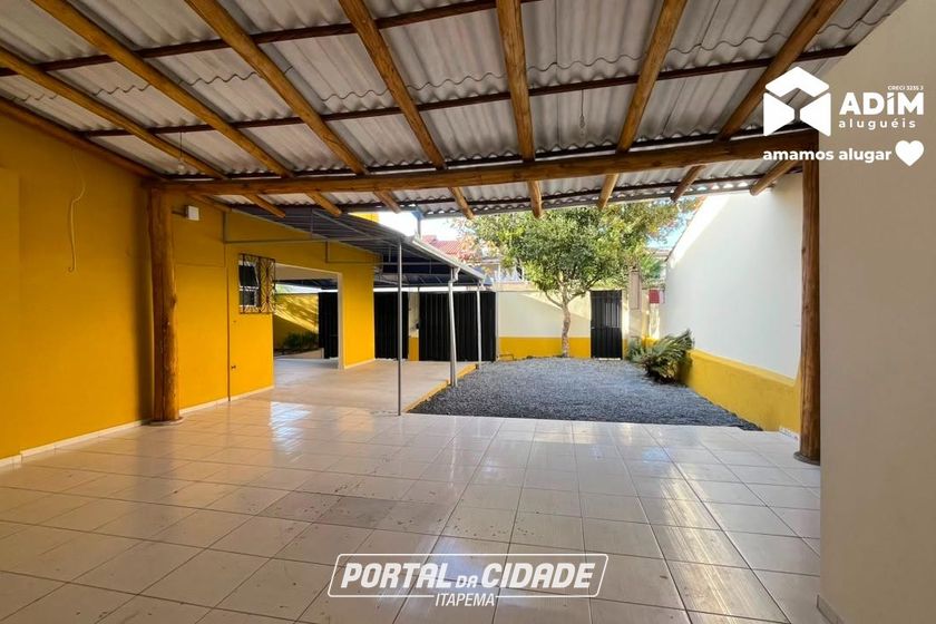 Casa para alugar - 319m&sup2; - Centro
