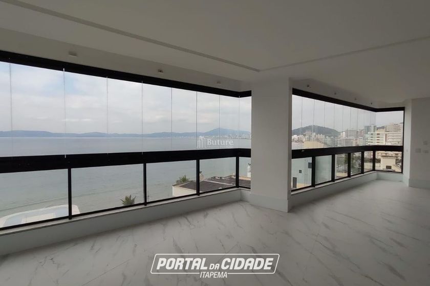 Apartamento &agrave; venda - 200m&sup2; - Centro