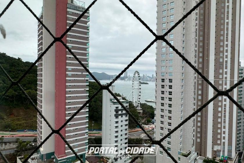 Apartamento &agrave; venda - 135m&sup2; - Pioneiros