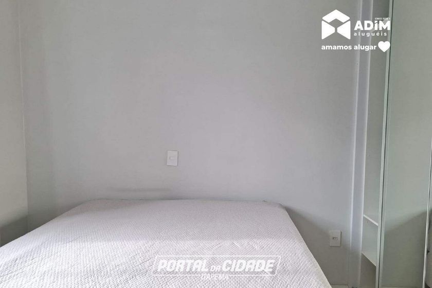 Apartamento para alugar - 93m&sup2; - Meia Praia