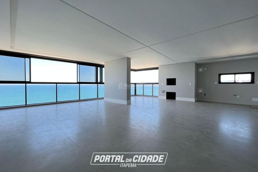 Apartamento &agrave; venda - 200m&sup2; - Meia Praia