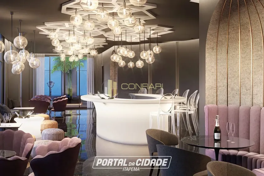Apartamento &agrave; venda - 182m&sup2; - Meia Praia