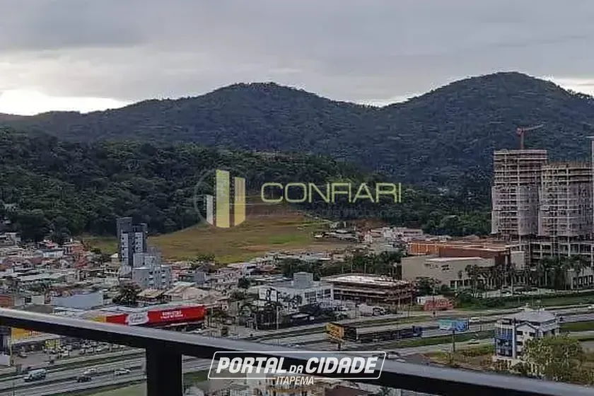 Apartamento &agrave; venda - 135m&sup2; - Centro