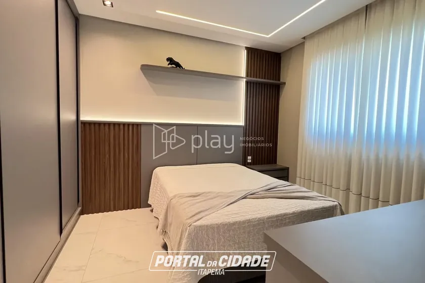 Apartamento &agrave; venda - 159m&sup2; - Meia Praia