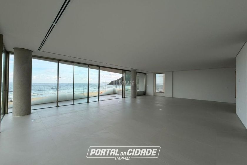 Apartamento &agrave; venda - 330m&sup2; - Praia Brava