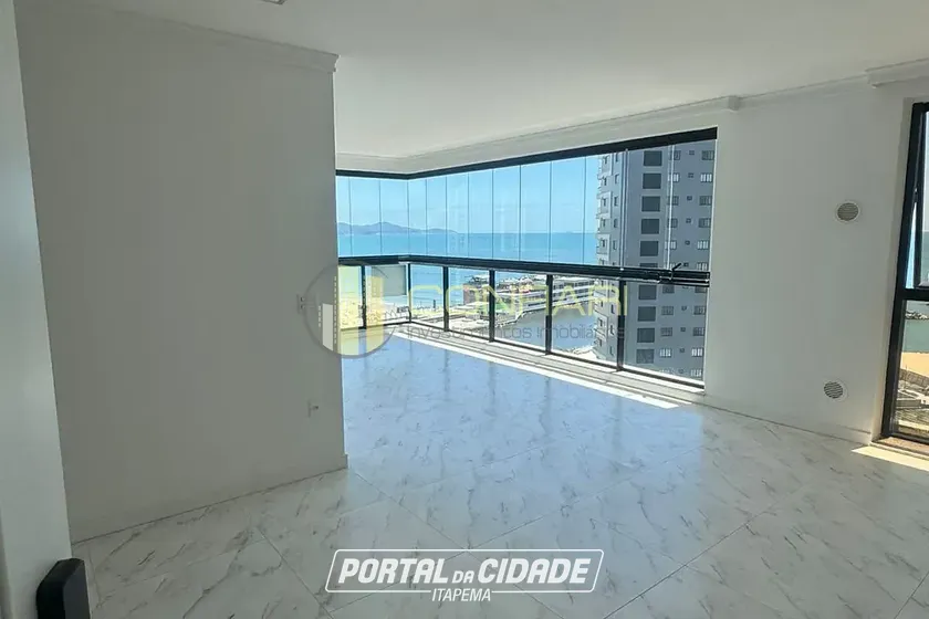 Apartamento &agrave; venda - 127m&sup2; - pererque