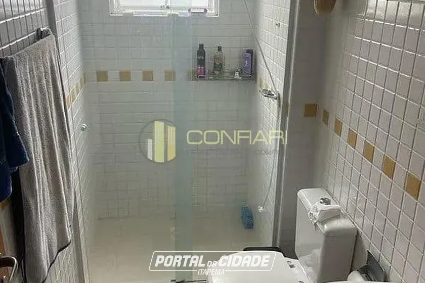 Apartamento &agrave; venda - 115m&sup2; - Meia Praia