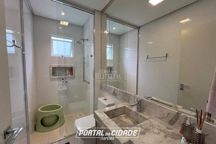 Apartamento &agrave; venda - Meia Praia