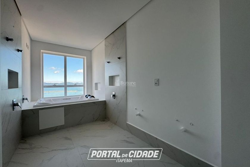 Apartamento &agrave; venda - 190m&sup2; - Centro