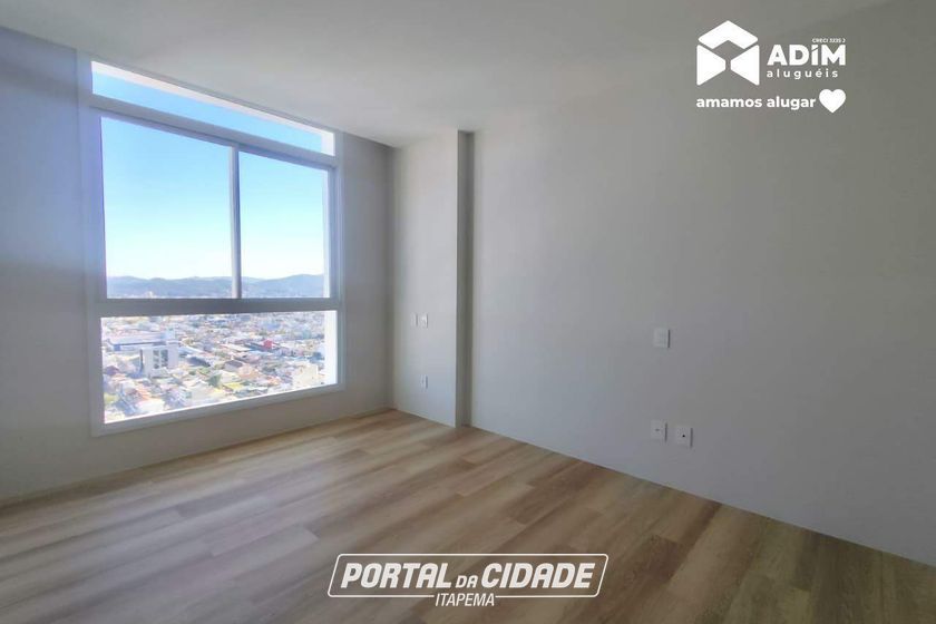 Apartamento para alugar - 125m&sup2; - Centro