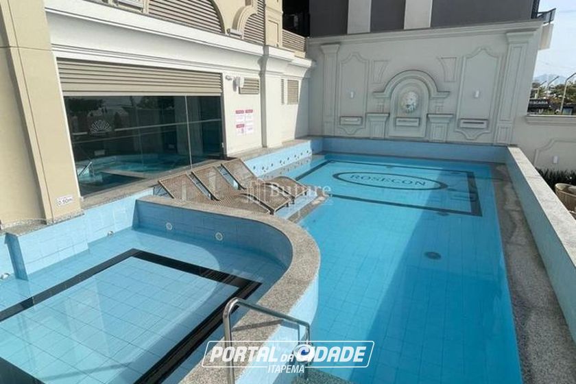 Apartamento &agrave; venda - 193m&sup2; - Meia Praia