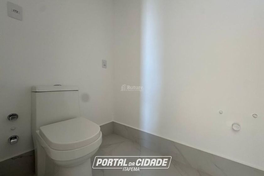 Apartamento &agrave; venda - 210m&sup2; - Centro